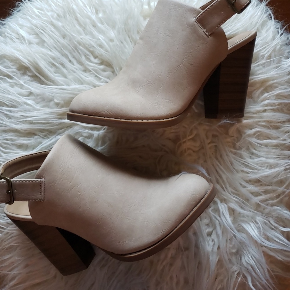 NWOT High Heel Mules